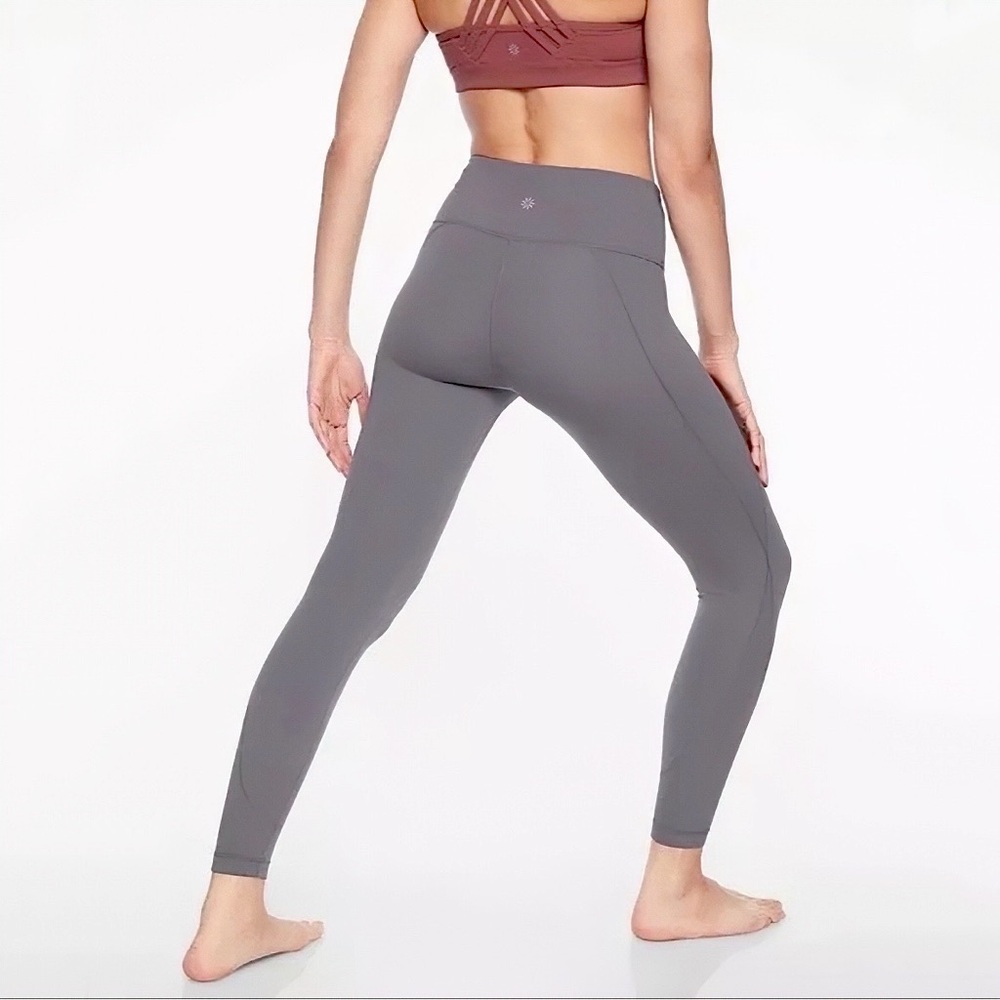 New Athleta Salutation 7/8 Leggings. High Rise. sz Small